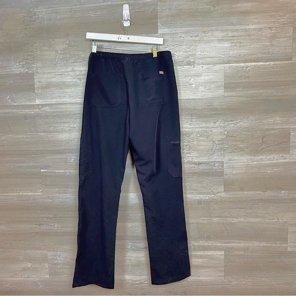 FIGS Caro Cargo Scrub Pants | Navy Blue | Size Large | Technical Collection - Picture 3 of 13